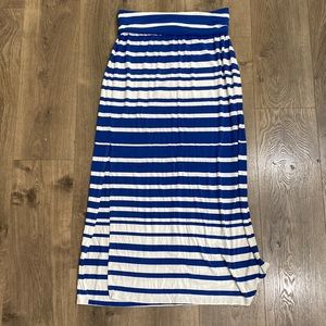 Athleta blue and white maxi skirt